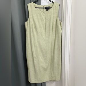 Laura Scott Light Green Sleeveless Midi Dress